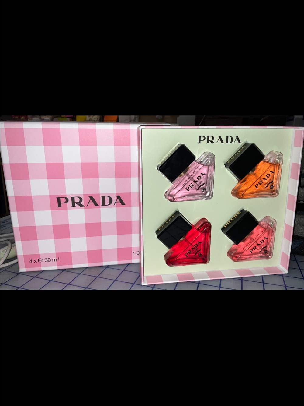 Prada perfume gift set - Pink and Multicolor
